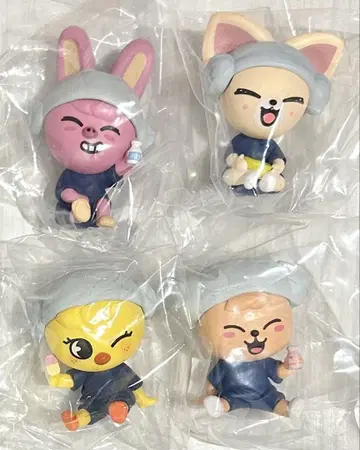 SKZOO 사우나 피규어 4종 세트