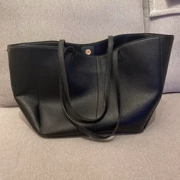 블랙 가죽 토트백