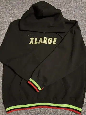 XLARGE 블랙 후드티 스트라이프
