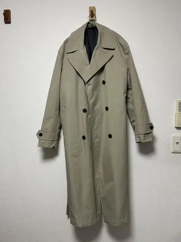 ZARA 트렌치코트 S-M