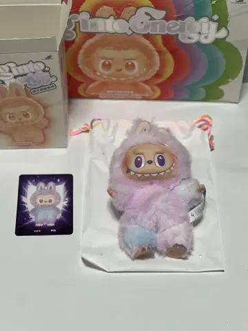 POPMART 라부부 에너지 Labubu 보라색 LUCK 행운