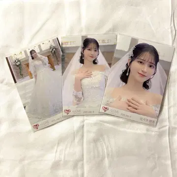 이코럽 사사키 마이카 연인 이상, 좋아함 미만 MV 의상 컴프