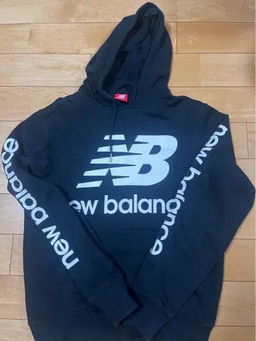 New Balance 로고 후드티