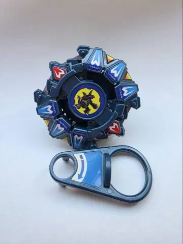 베이블레이드 트라시엘 G Hasbro 해외판 네이비 블루 버전