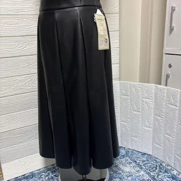 Lax Dan Tia 에코 가죽 머메이드 스커트 미사용 택 포함 L
