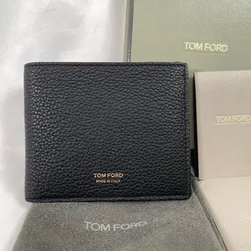 미사용에 가까운 TOM FORD 톰포드 접이식 지갑 박스 포함