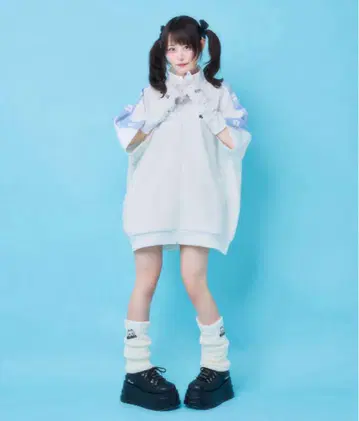 신! 네신 저지 반팔 숏팬츠 세트업 화이트
