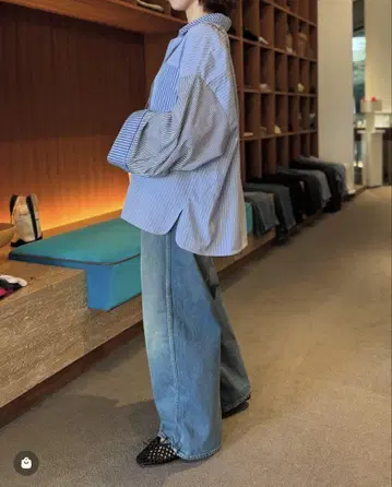 The SHINZONE ROBINSON DENIM
