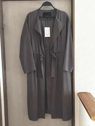 YECCA VECCA 드로스트 롱 코트 택 포함 새상품