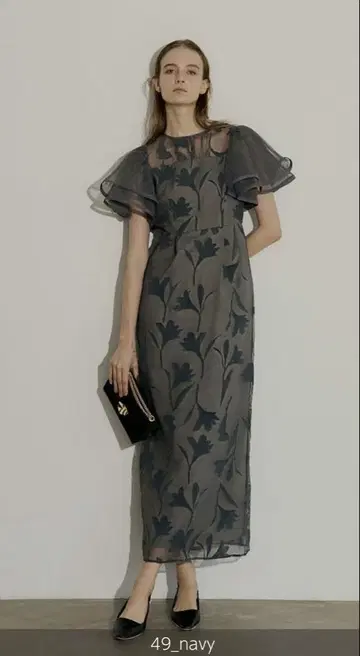 LE'RURE Circurar sleeve flower dress