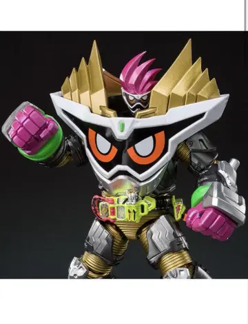 S.H.Figuarts 가면라이더 이그제이드 맥시멈 게이머 레벨 99