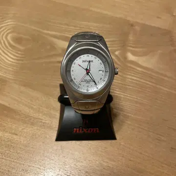 Nixon 아날로그 시계 실버