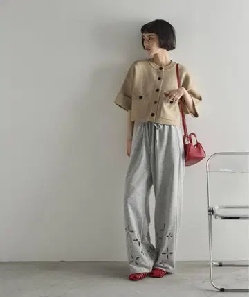 플라워 아이렛 헴 맨투맨 이지 팬츠
