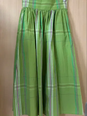 빔즈 보이 체크 스커트