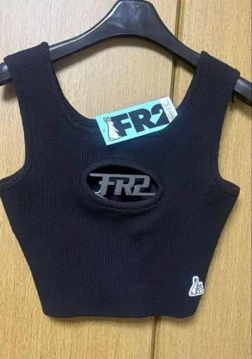 FR2 오키나와 한정판 블랙 리브 크롭 탱크탑 월도