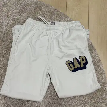 GAP 화이트 맨투맨 바지 롱 바지