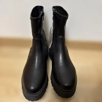 여성용 숏부츠 블랙