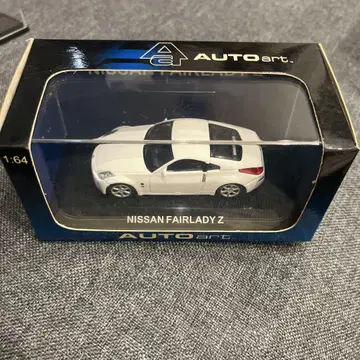 AUTOart NISSAN FAIRLADY Z 1:64