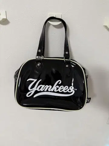 Yankees 에나멜 보스턴 백