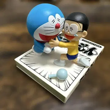 도라에몽 진구(노비타) 피규어