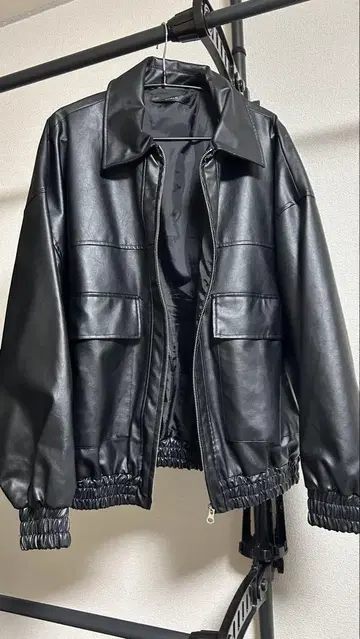 합성 피혁 자켓 M 사이즈
