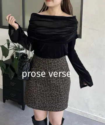 택 포함 prose verse 소매 슬릿 시어 벨로아 오프숄더 컷소