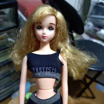 2000년 제니 프렌드 아야