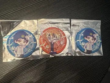 18TRIP 라멘 박물관 이소타케 아쿠타 캔뱃지 키노우치 타오 2점