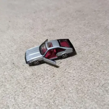 토미카 도요타 셀리카 2800GT