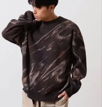 빔즈 BEAMS 디지털 마블 페이드 크루넥 니트