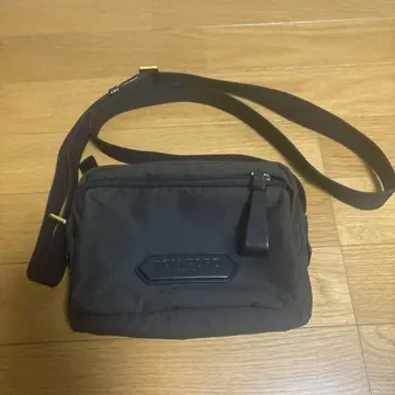 톰포드 숄더백 바디백 TOM FORD