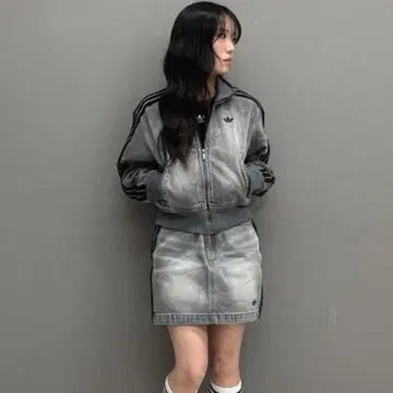 아디다스 데님 트랙탑 & 미니 스커트 세트