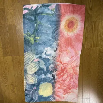 Desigual 꽃무늬 스톨