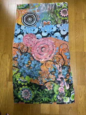 Desigual 컬러풀 꽃무늬 스톨 대형