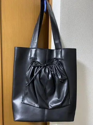 AKIKOAOKI Hard worker bag