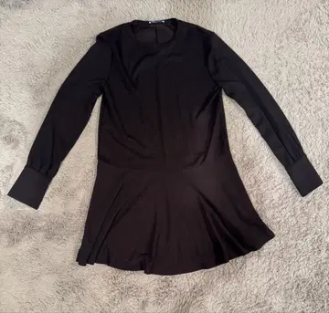 ZARA 블랙 긴팔 무릎 기장 원피스