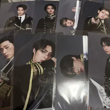 ATEEZ 컨셉 사진 세트