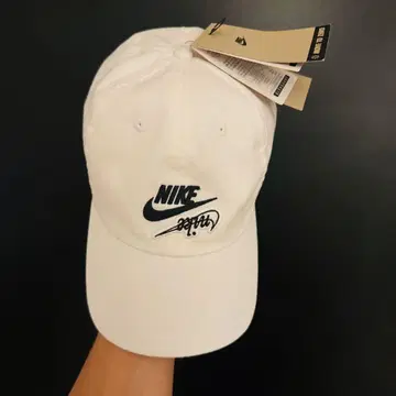 한국 한정판 NIKE 캡