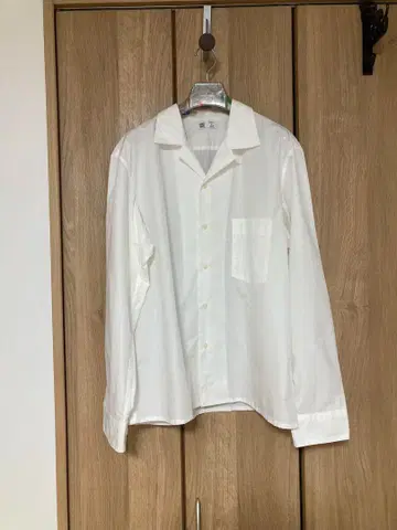 [미사용] 유니클로 U 오픈 카라 긴팔 셔츠 워크 셔츠 화이트