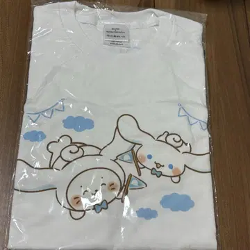 시로탄 x 산리오 캐릭터즈 T셔츠 시나몬 M사이즈