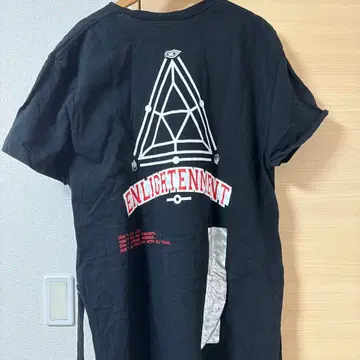 ENLIGHTENMENT 백 프린트 T셔츠 블랙 패러독스