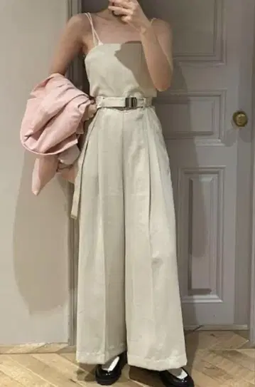 lily brown 코르셋 디테일 올인원