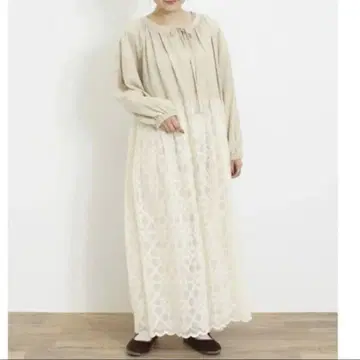 Samansa Mos2 [오가닉 코튼] 튤 자수 절개 원피스