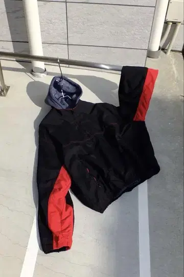 BarracudaSports 90s 나일론 자켓 made in usa