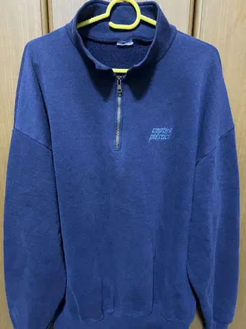 90s 하프 지퍼 자수 맨투맨