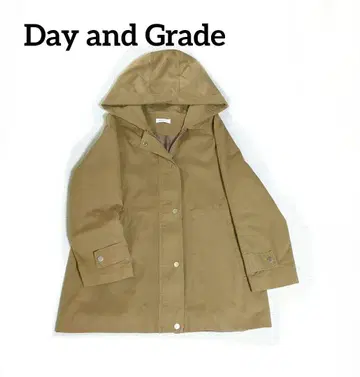 Day and Grade 마운틴 후드티 블루종 점퍼 베이지