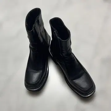 SM2Blue 볼륨 밑창 모카 부츠
