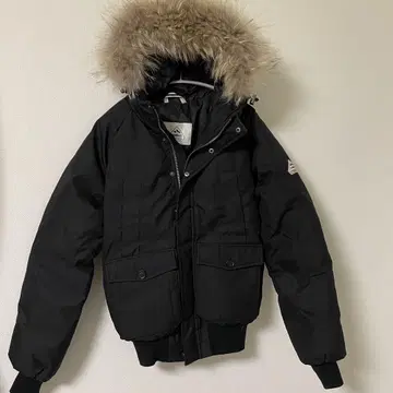 PYRENEX(피레넥스) MISTRAL 퍼 달린 다운 라쿤