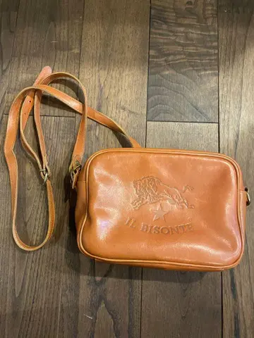 IL BISONTE 오렌지 가죽 숄더백