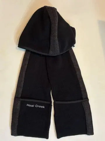 Head Creek 후드 부착 머플러 포켓 있음
